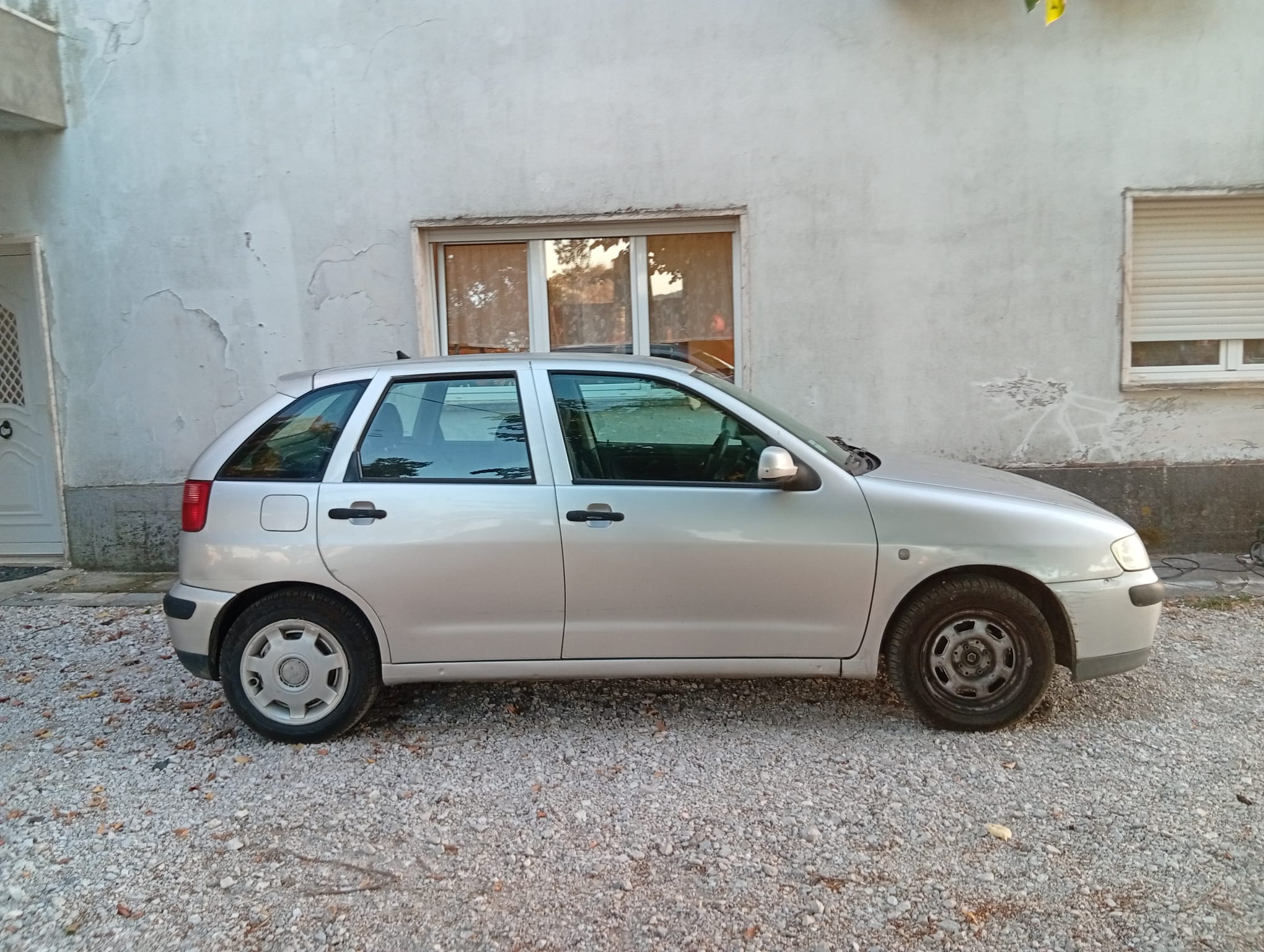 Seat Ibiza 2002 — antes 15