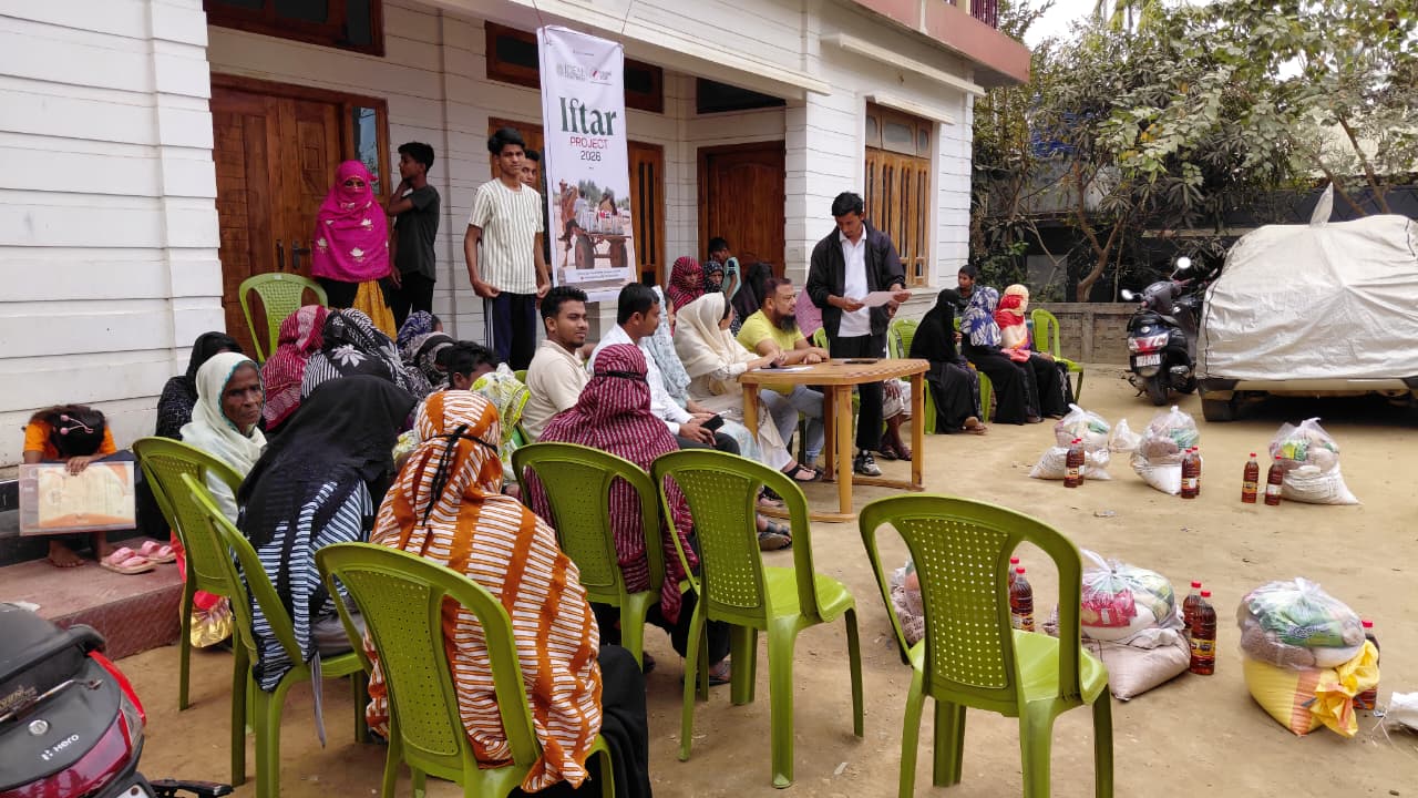 Iftar Kit Distribution 7