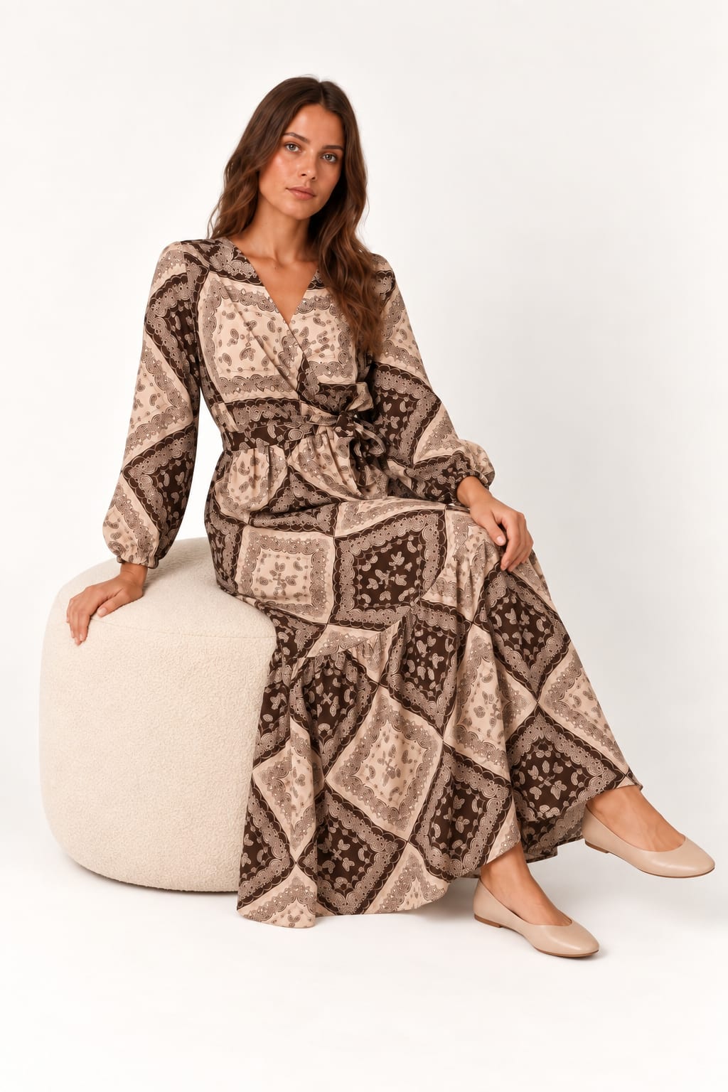 Robe Lyzski longue portefeuille taupe Tsniout - vue 5