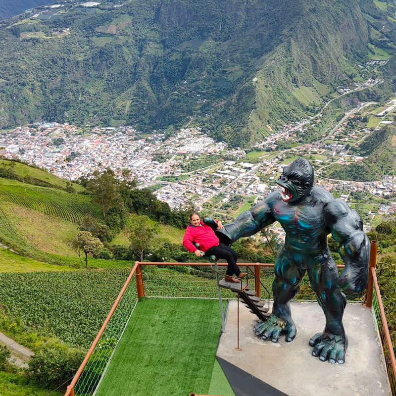 Camino de la serpiente en Banos Ecuador