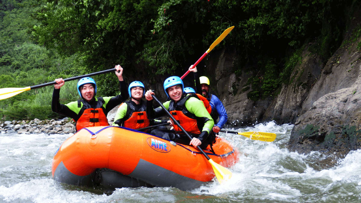 Rafting en Banos Ecuador