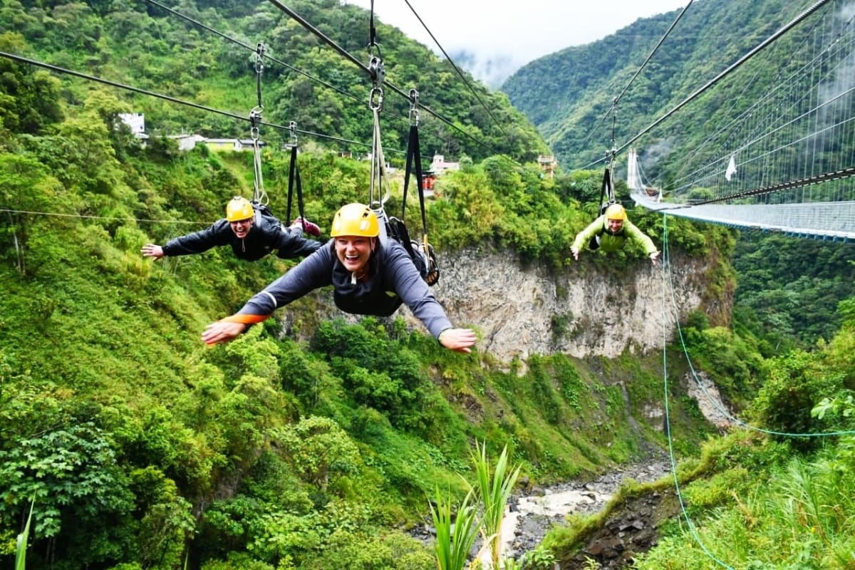 Canopy Mega Adventure Park en Banos Ecuador