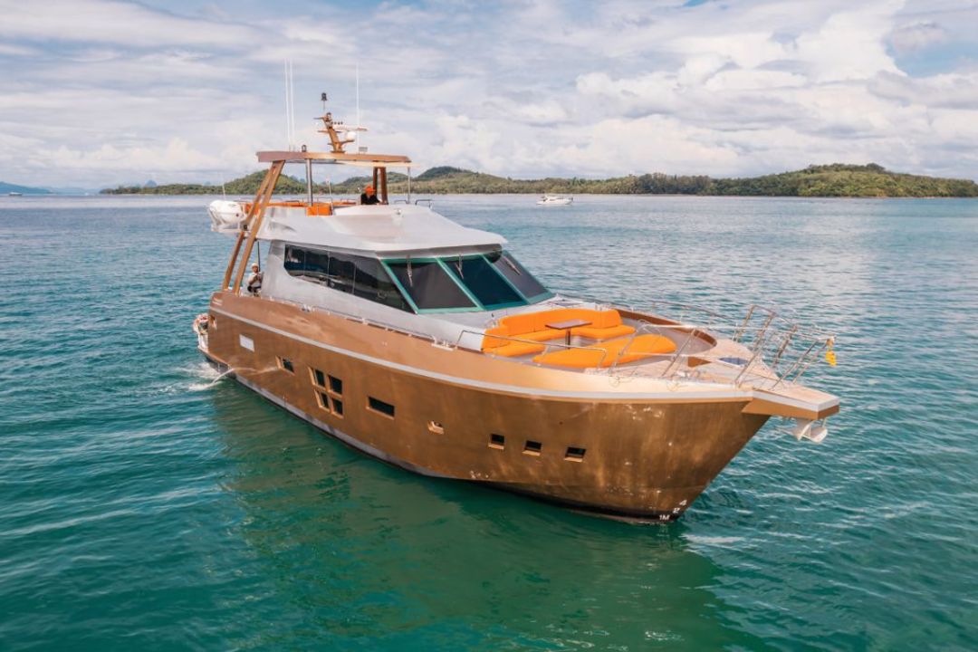 Rina Gr 74 ft – Faraway Yachting