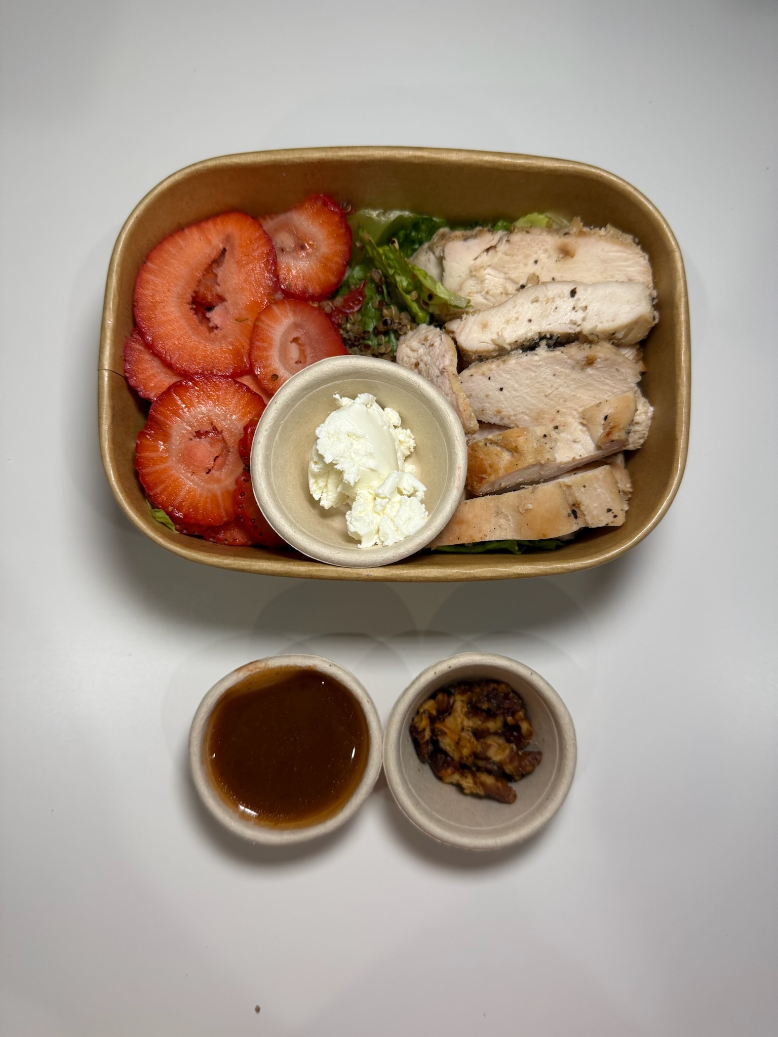 Grilled Chicken and Stawberry Salad