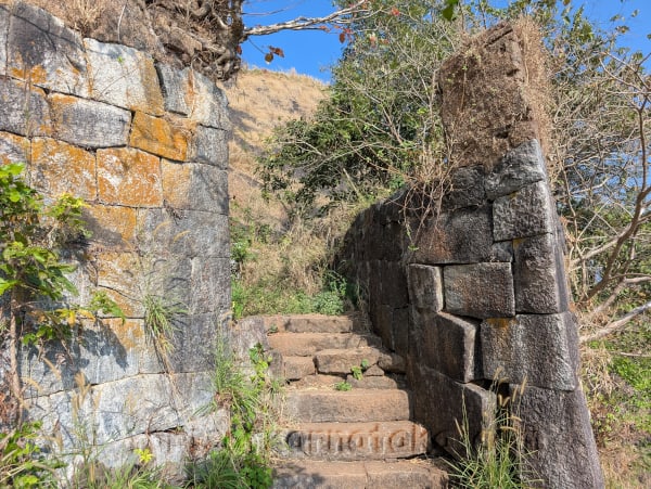 Gadaikallu/Jamalabad/Narasimha Gada