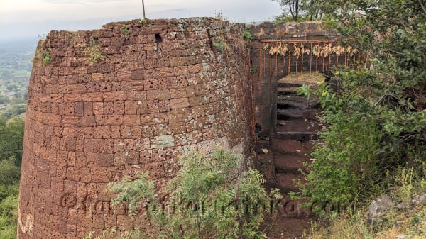Vallabhgad