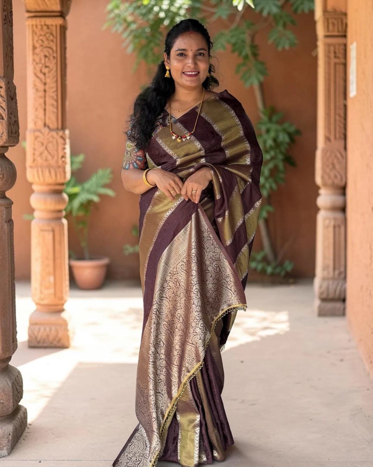 Pure Viscose Saree (Embossed, Borderless)