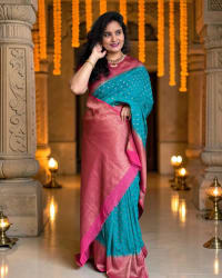 Banarasi Khadi Georgette (Motifs and Floral Border) thumbnail 2