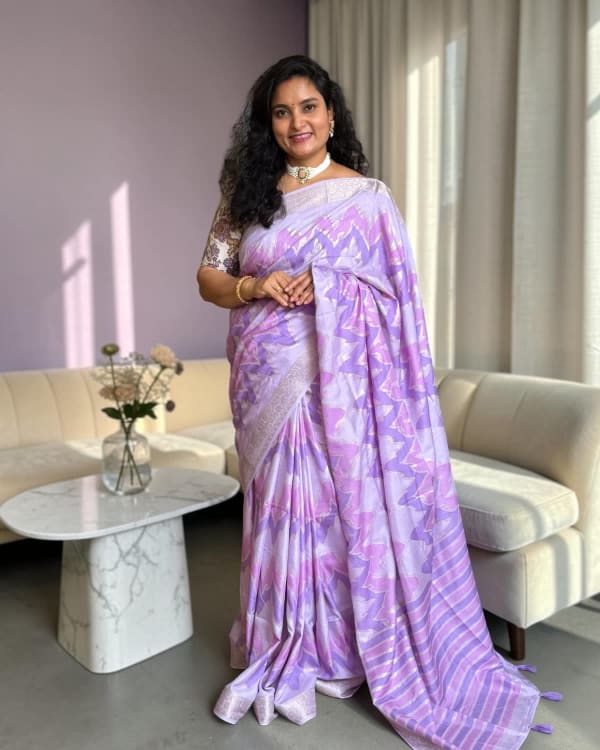 Dola Saree (Jari Border, Fancy Printed Body & Pallu)