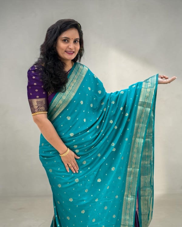 Georgette (Motifs & Rich Pallu)