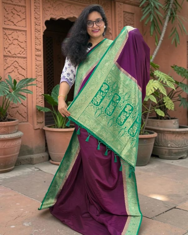 Banarasi Dola Saree (Floral Border, Rich Pallu D4)
