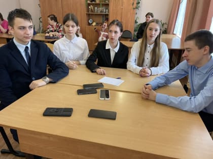 Команда «Звездочёты» шк. № 23 стала победителем муниципального конкурса «Турнир эрудитов по физике»