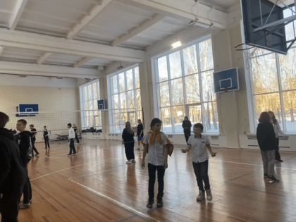 Владимирские "фронтовики" не позволили сорвать учебный год в Петушинском районе