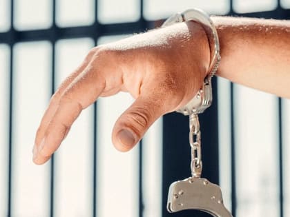 Во Владимире мастер в качестве оплаты за ремонт прихватил два телевизора