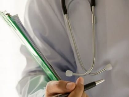 Медработникам, помогающим участникам боевых действий, продлили социальные выплаты