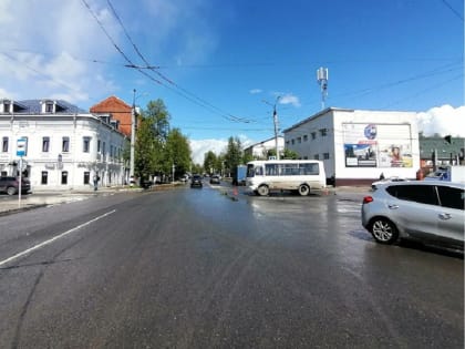 Трое пассажиров автобуса пострадали в ДТП