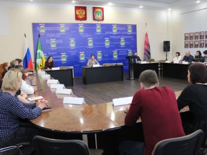 Глава города Елена Фомина встретилась с семьями ковровчан участников СВО