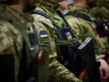 ВСУ на правом берегу Днепра мечутся по степи, пытаясь спрятаться от превентивных ударов