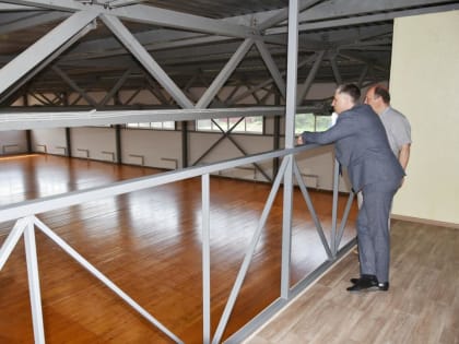 Глава города Алексей Соколов посетил строящийся спортивный объект в ГСК