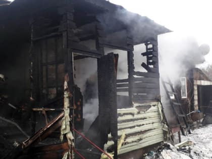 В Меленках пожарные тушили частный дом