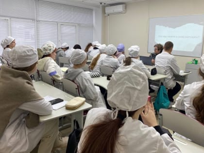 Интеллектуальная игра «Что мы знаем о Конституции?»