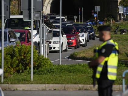 Постпредство РФ оценило новые решения о ввозе вещей в ЕС для россиян