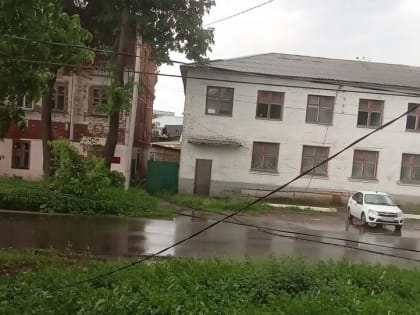 Во Владимирской области почти полностью восстановили электроснабжение после урагана