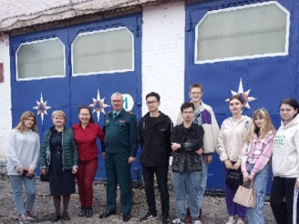 Студенты первого курса посетили музей,созданный на территории подразделения МЧС г.Кольчугино