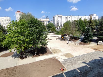 Как продвигается благоустройство Кутузовского сквера во Владимире?