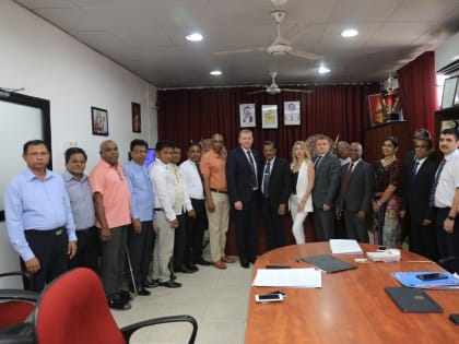 Столица Шри-Ланки стала побратимом Камешковского района