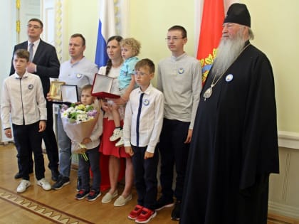 Семьи Владимирской области наградили за любовь и верность