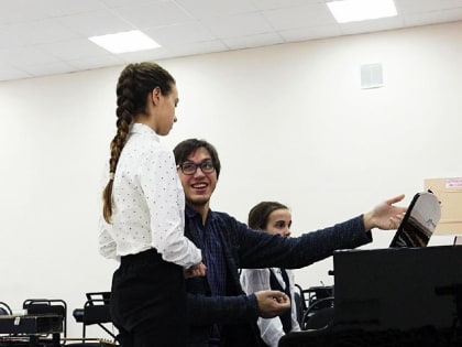 Пианист Антон Яшкин участвует в Международном конкурсе им.П.И.Чайковского