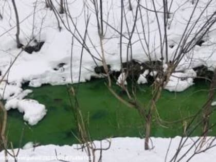 На Гусевском проверят теплосети с помощью красителя