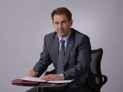Валерий Телегин: Пусть жизнь наполняют доброта, поддержка и теплота близких и родных людей!
