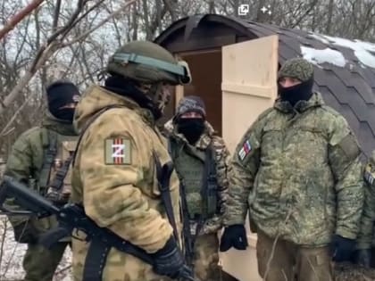 Мобилизованным солдатам из Владимирской области доставили баню-бочку