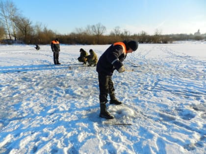 ОСТОРОЖНО, ТОНКИЙ ЛЕД!