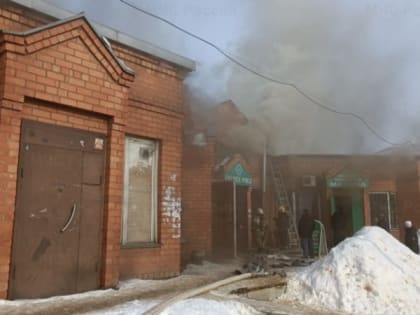 В Александрове пожар уничтожил внутреннюю отделку и имущество одного из городских кафе