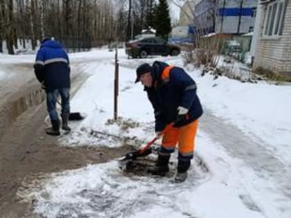 Очистка ливневок, уборка улично-дорожной сети 6 марта