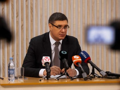 Губернатор считает маргиналами тех владимирцев, которые задаются вопросом о целесообразности отправки в ЛНР дефицитных врачей или коммунальной техники