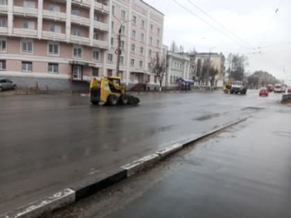 Уборка улично-дорожной сети: 9 ноября