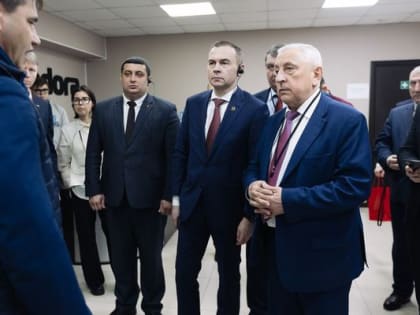 Кандидат в Президенты от КПРФ Николай Харитонов работает в Калуге