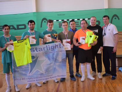Проживающие Арбузовского интерната приняли участие в областных соревнованиях по плаванию и юнифайд мини-футболу