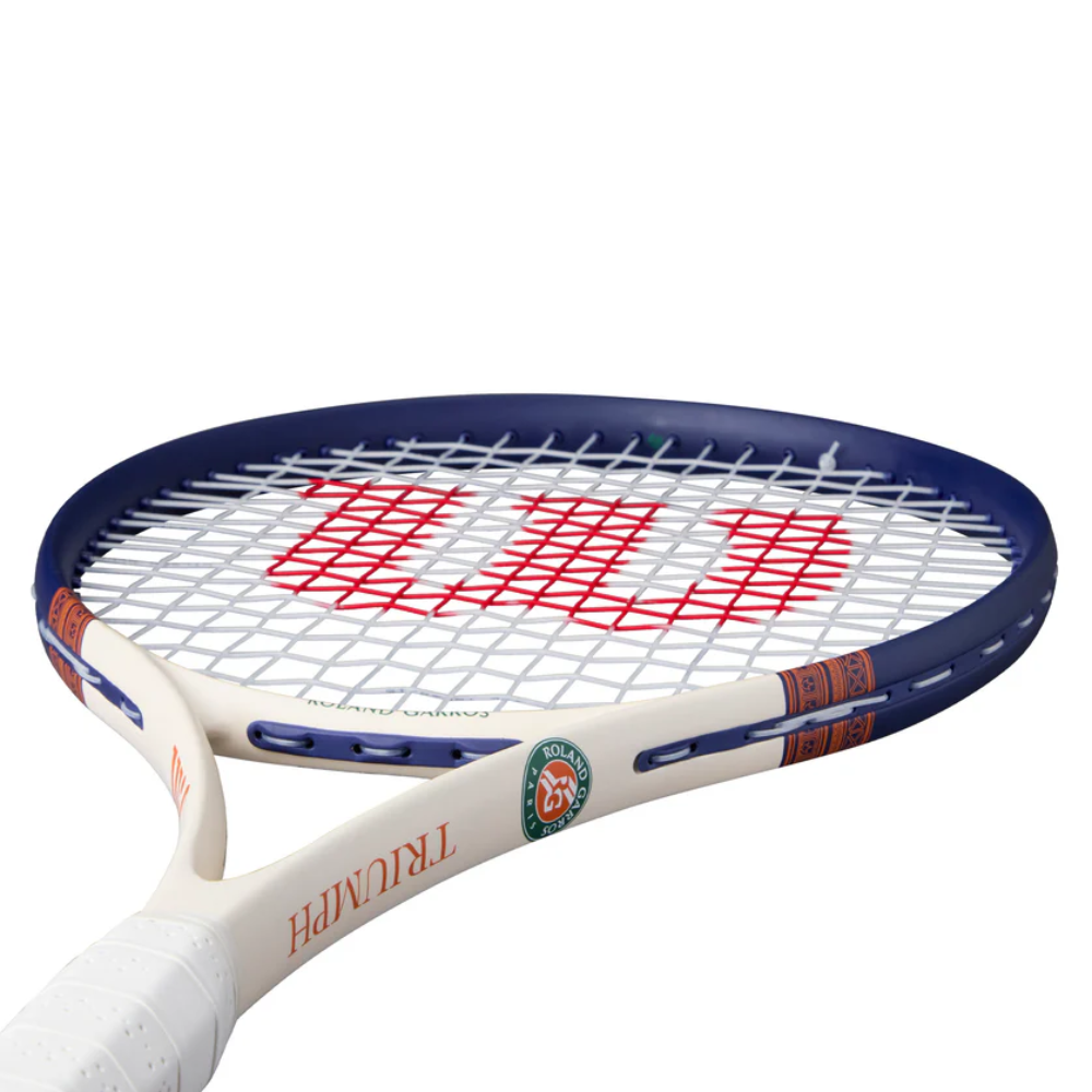 WILSON TENNIS RACQUET ROLAND GARROS TRIUMPH 2026 (PRE-STRUNG)
