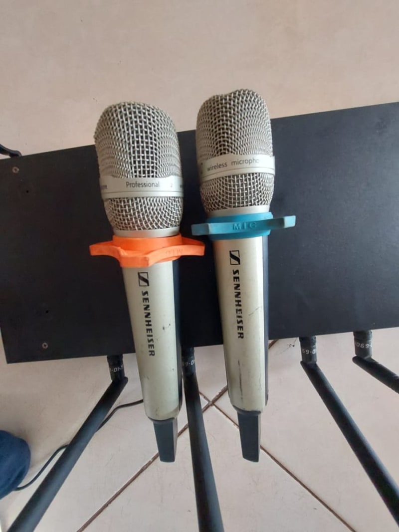 Microphones and receiver