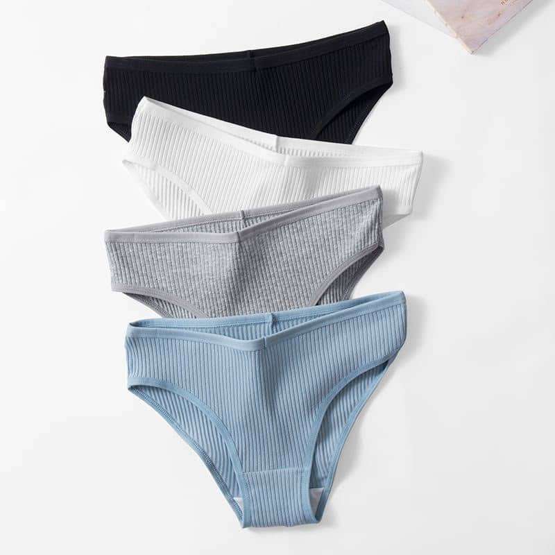 Cotton knickers 