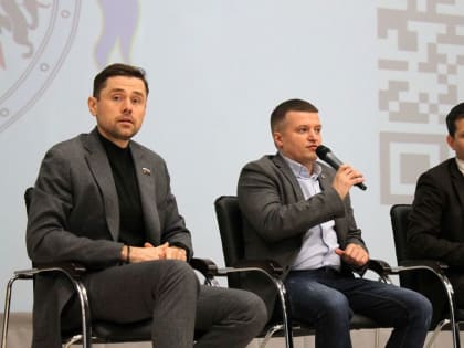 Александр Аксёненко об отмене ЕГЭ, вейпах и секретах успеха