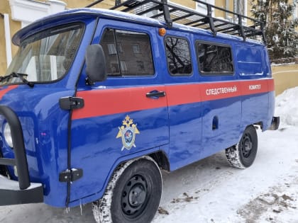Под Новосибирском нашли машину с мёртвыми парнем и девушкой внутри