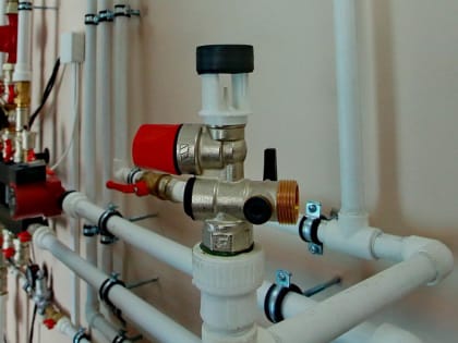 В доме на Красном проспекте не могут перейти с газа на электроэнергию