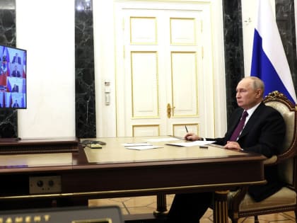 Президент напутствовал новосибирского губернатора в числе избранных глав регионов