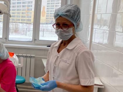 Кабинетов стоматологов станет больше при школах Новосибирской области